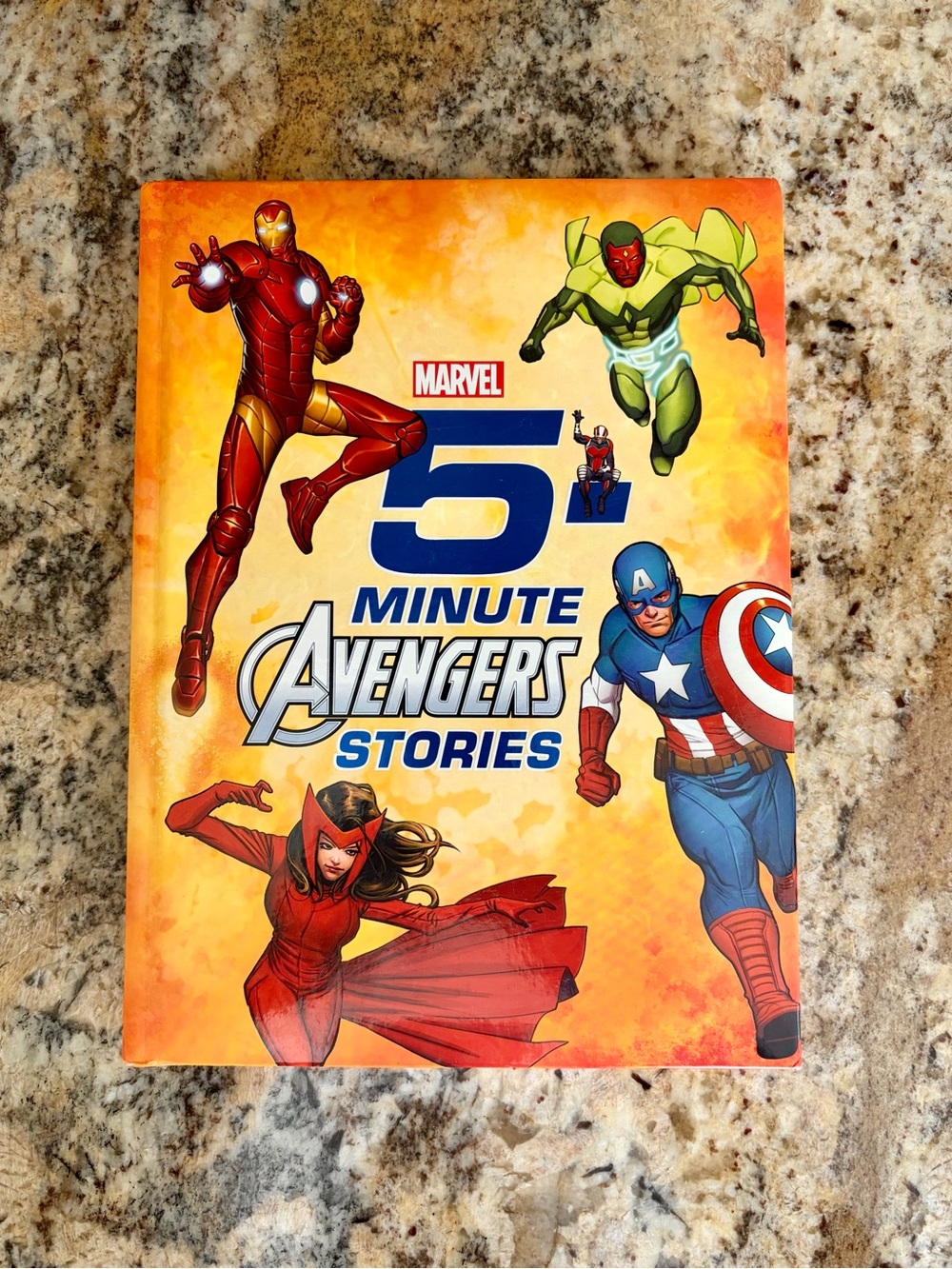 Marvel 5 Minute Avengers Stories - A Collection of 12 Stories
